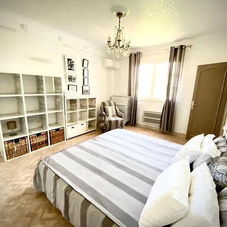 Viilla D Aurus Villa