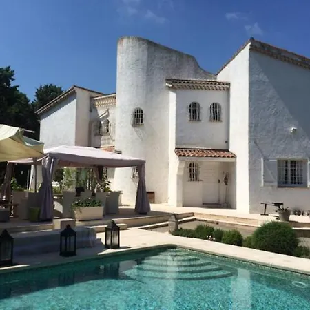 Viilla D Aurus Villa *
